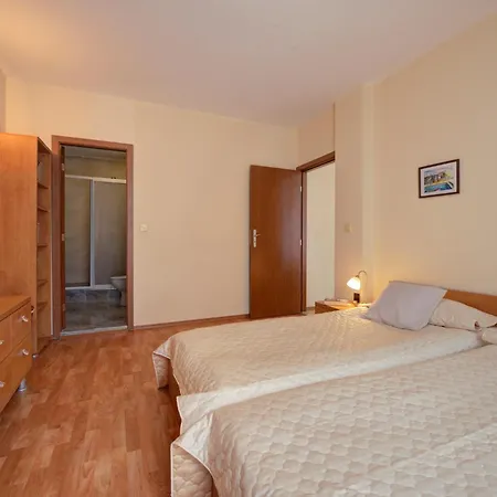 Apartman Elit 4