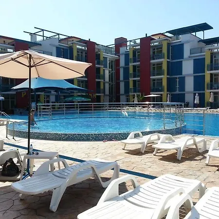Elit 4 * Napospart