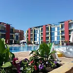 Apartamento Elit 4 *