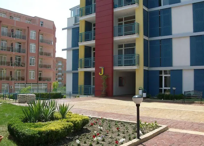 Elit 4 Slantchev Briag